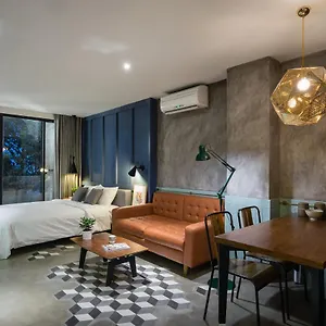  Apartment Pepper House